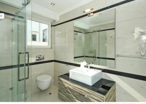 Apartment Santorini Krk with private pool