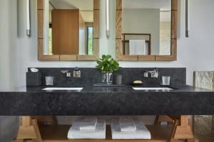 King Room - Disability Access room in Montage Healdsburg