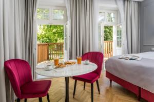 H Aparthotel