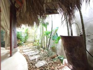 Jungle Hut near Beach - Nature Lovers