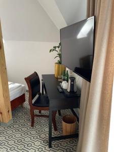 KWARC Restauracja & Pokoje Hotelowe