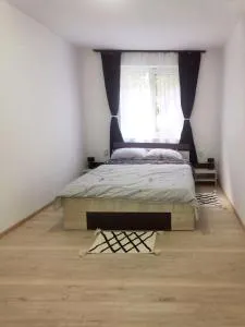 Apartamentul Meloman powered by Blue Scai Glamping Brezoi - 布雷佐伊