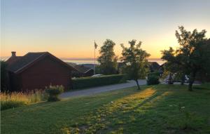 Gorgeous Home In Rättvik With Lake View