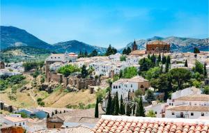 Stunning Home In Arriate With Wifi