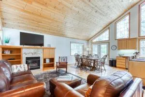 Camp Polk Lodge - Cloverdale