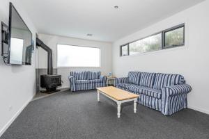 Omaroo on Surf Inverloch
