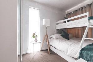 BAY PROPERTIES . Pacific Sun