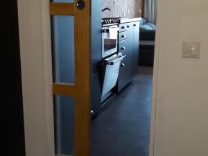 Studio rénové ski aux pieds avec balcon, 5 couchages - FR-1-346-373