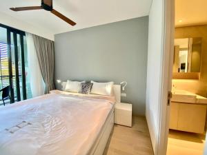 Laguna cassia residences