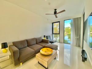 Laguna cassia residences