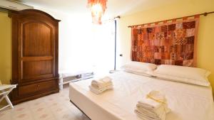 Les Maisons La Mansardina by Rentbeat