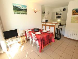 Appartement cosy avec piscine à 60m des pistes – 5 pers, parking privé, La Salle-les-Alpes. - FR-1-330F-73