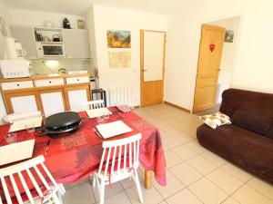 Appartement cosy avec piscine à 60m des pistes – 5 pers, parking privé, La Salle-les-Alpes. - FR-1-330F-73