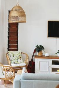 Large Family Sized Unit with Watersports, Maroochy River, Lagoon, and Beach Access