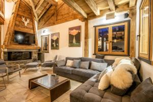 Chalets Chalet savoyard d'exception avec piscine chauffee : photos des chambres