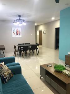 Ipoh Manhattan TSL Pool View Water Park Homestay!