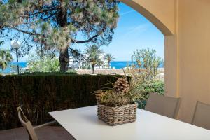 Playa & Beach Apartments Mijas Costa & Fuengirola by ALFRESCO STAYS