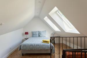 Villas Maison du Passeur du XVIII siecle, classee, Authenticite et Confort avec Jardin et SPA, proche Giverny, 1 heure de Paris : photos des chambres