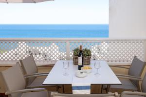 Family & Beach Apartments Mijas Costa & Fuengirola by ALFRESCO STAYS