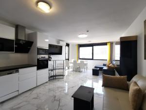 Doña lola Elena - Nice duplex apartment with sea views close to beach