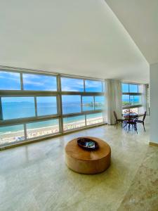 LUXO FRENTE MAR