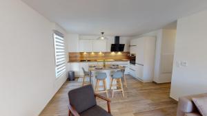 Appartements Au Pied Du Mont 1 free parking : Appartement 2 Chambres