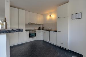 Apartment in the city center with free parking