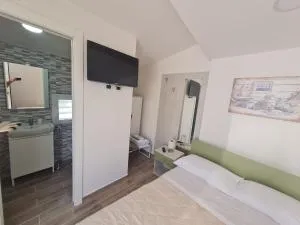 Scauri Rooms B&B - Scauri