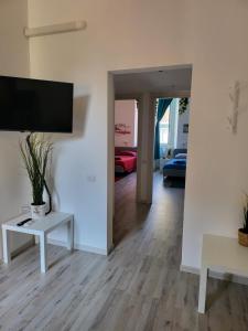 DEA DREAMS - Piazzale Lodi near Fondazione Prada