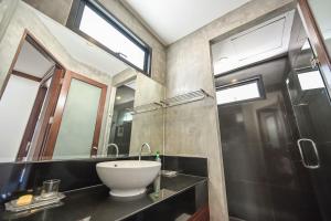 BANGPOR NICE SEAVIEW VILLA