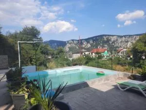 Vila Krystal - فيرزاسكا