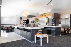 Hotels Holiday Inn Express Toulon - Est, an IHG Hotel : photos des chambres