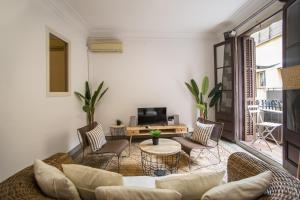 P2sal1071- Elegant Apartment in Carrer de Salinas