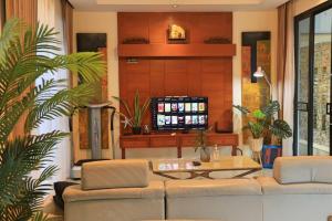 3bedroom pool villa only 250m to the Rawai beach F10