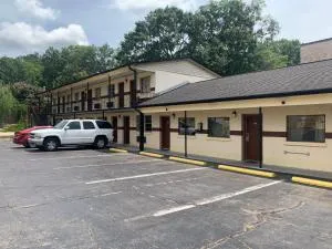 Economy Inn - Tupelo