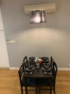 Platinum Suites by Homie SkyBay