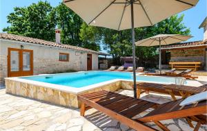 Holiday Home Rezanci 05