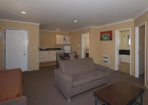 Discovery Motor Lodge