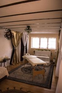 B&B / Chambres d'hotes Le Balaneion d-Aphrodite : Chambre Lit Queen-Size avec Baignoire Spa