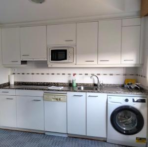 Piso con piscina en Sada