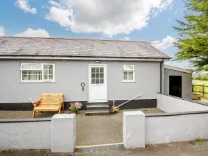3 Black Horse Cottages - Pentraeth