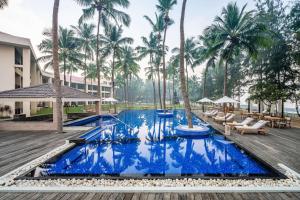 Silver Waves Resort & Spa - Daman