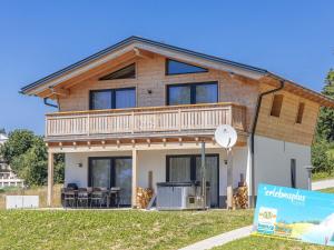 Chalet Arber in St Englmar with its own HotTube