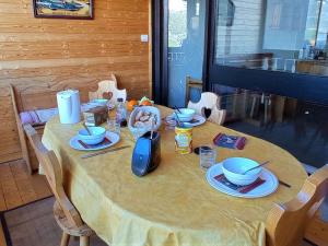 Charmant appart 4 pers. 31m² au cœur de la montagne, avec véranda panoramique et équipements inclus - FR-1-545-33