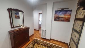 Qhawana Begoña - Pisazo con garaje, Wifi en Begoña - VUT-3633-AS