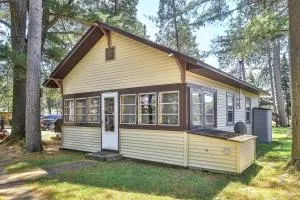 West Bay Pines - Lake Tomahawk