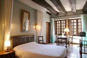 Hotels Hostellerie du Vieux Perouges : photos des chambres