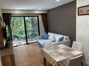 Dusit Grand Park Condo