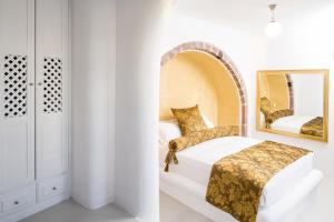 Pegasus Suites & Spa Santorini Greece