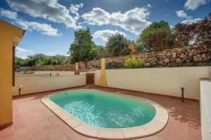 Villetta con Piscina - BUDONI - San Lorenzo